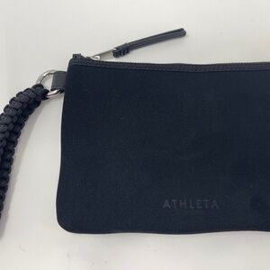 Athleta Revive Zip Pouch